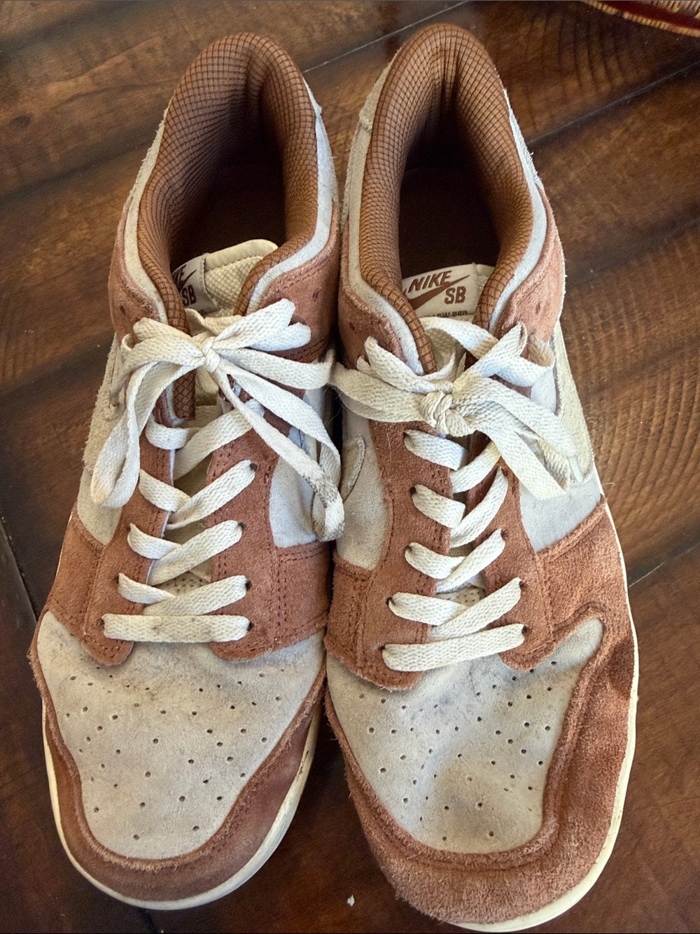 Nike SB Men's Suede Sneakers in Brown and Cream